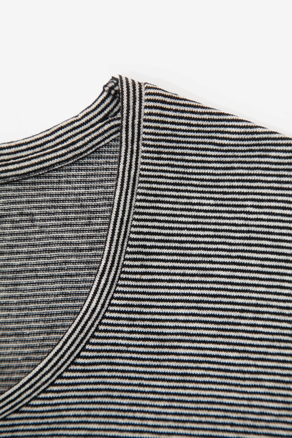 SY212 - Image 6
