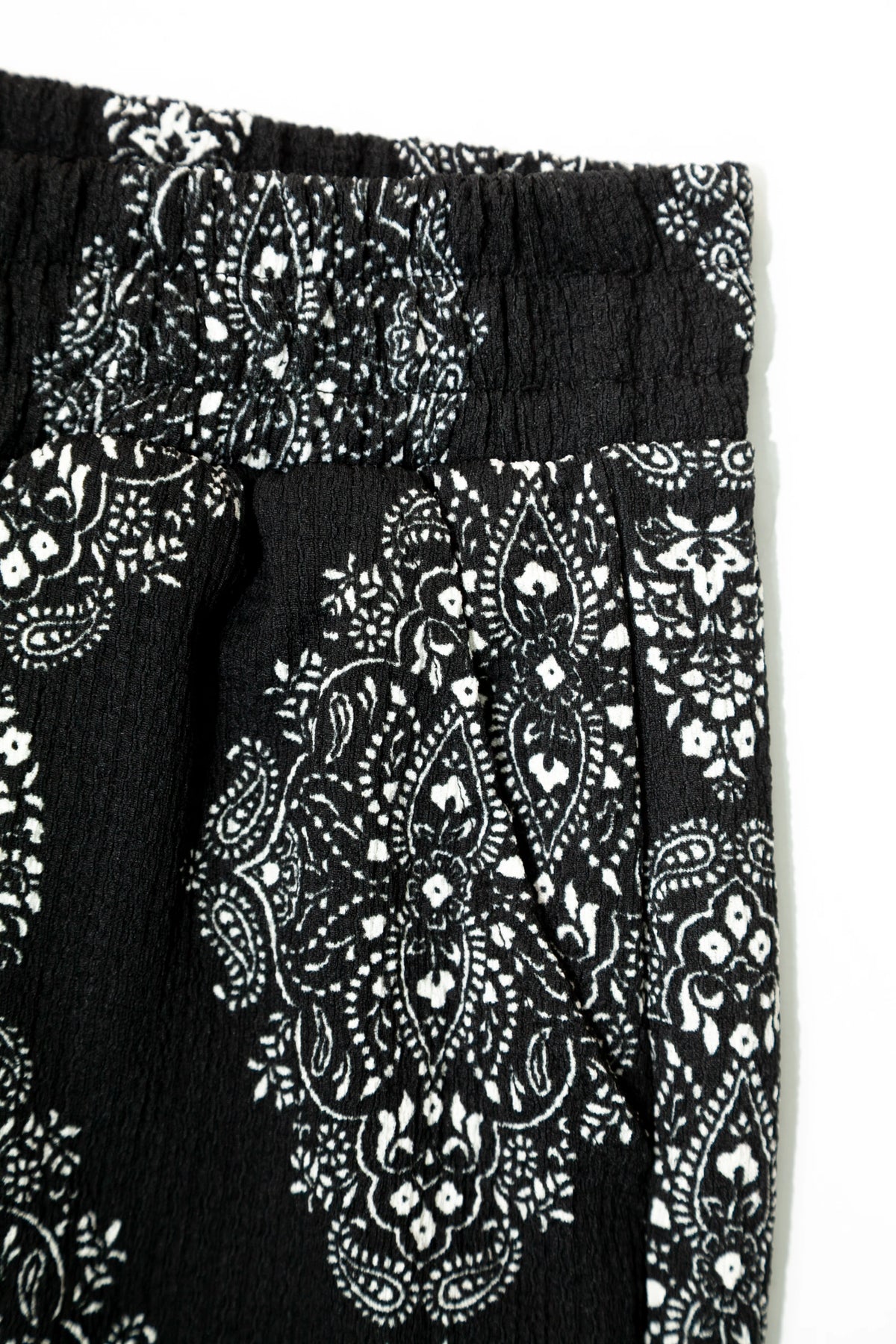 SY217 - Image 6