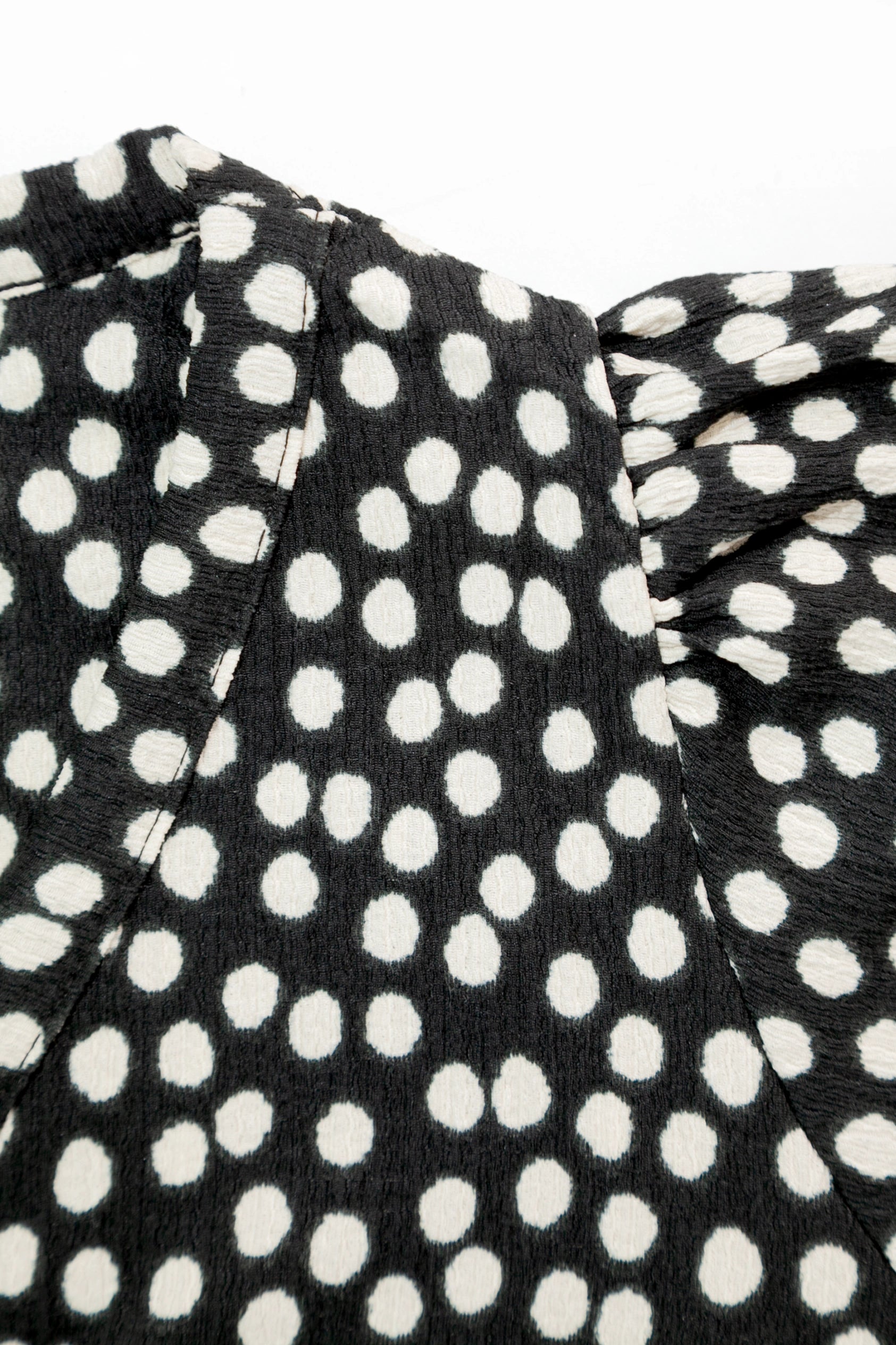 SY266 - Image 6