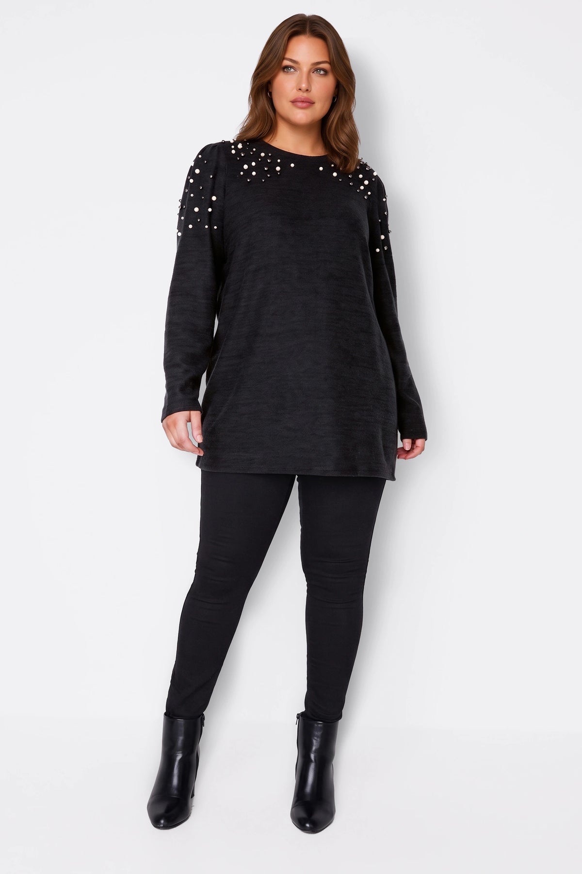 SY319 - Image 2