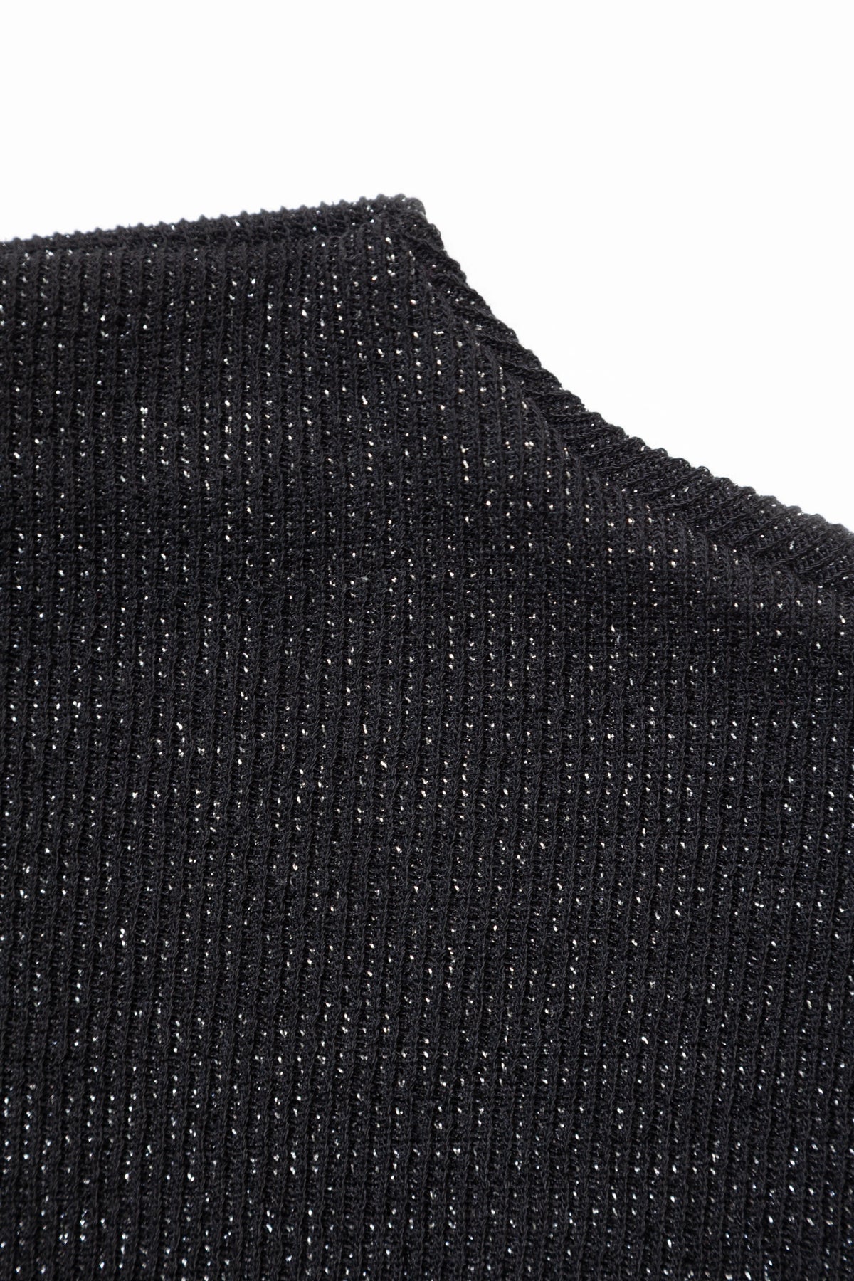 SY323 - Image 6
