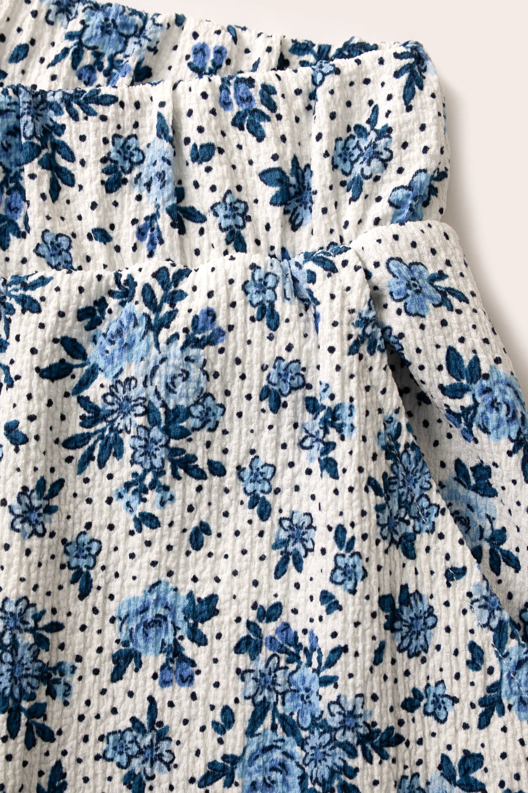 SY143 - Image 6