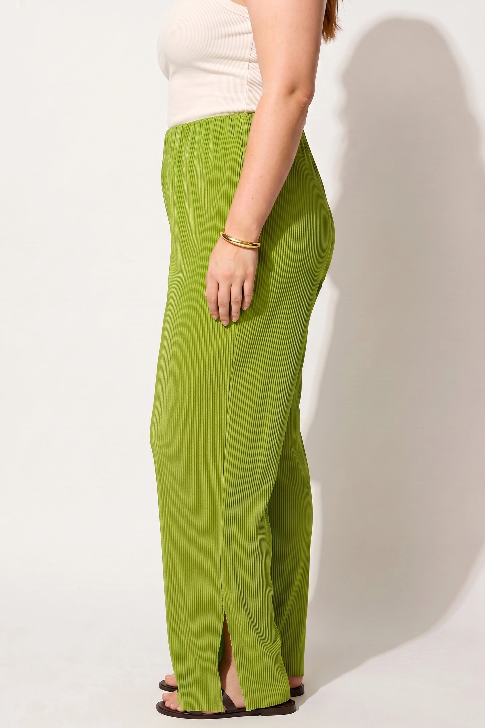 SY144 - Image 4