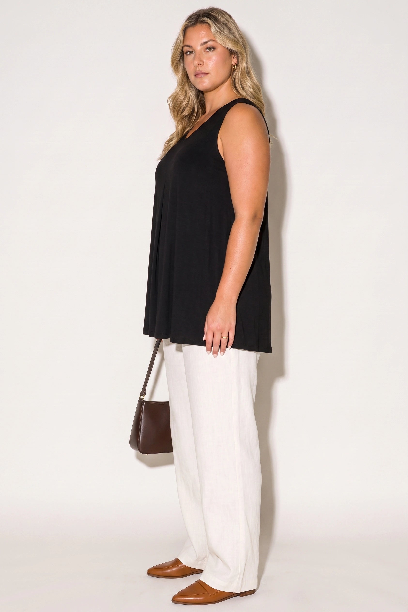 SY169 - Image 3