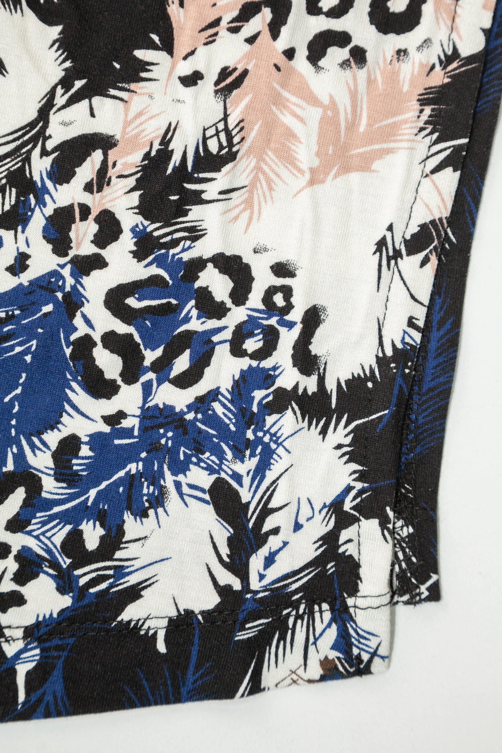 SY200 - Image 6