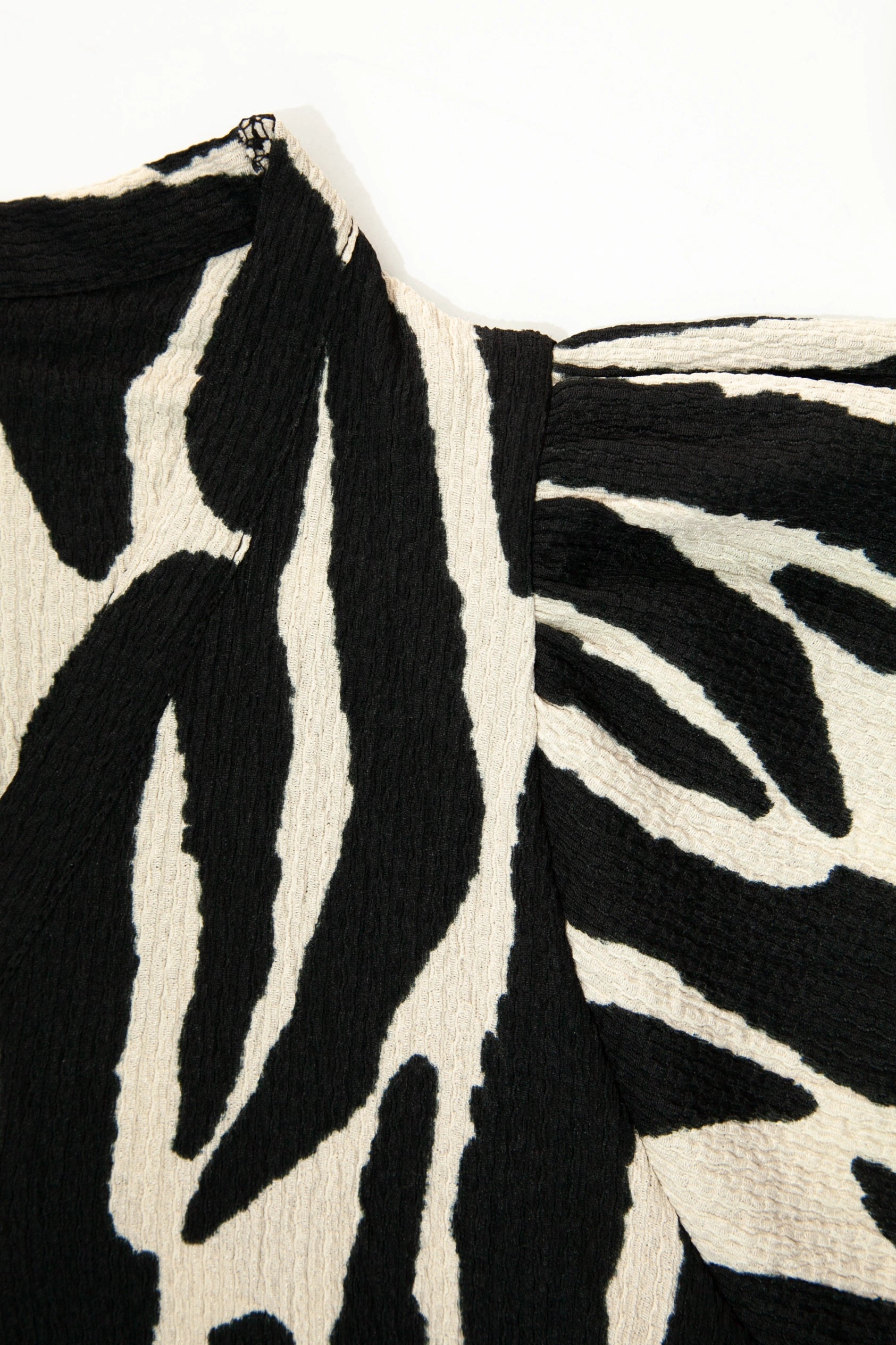 SY239 - Image 6